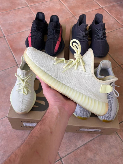 YEEZY 350 BUTTER(SIZE 44)